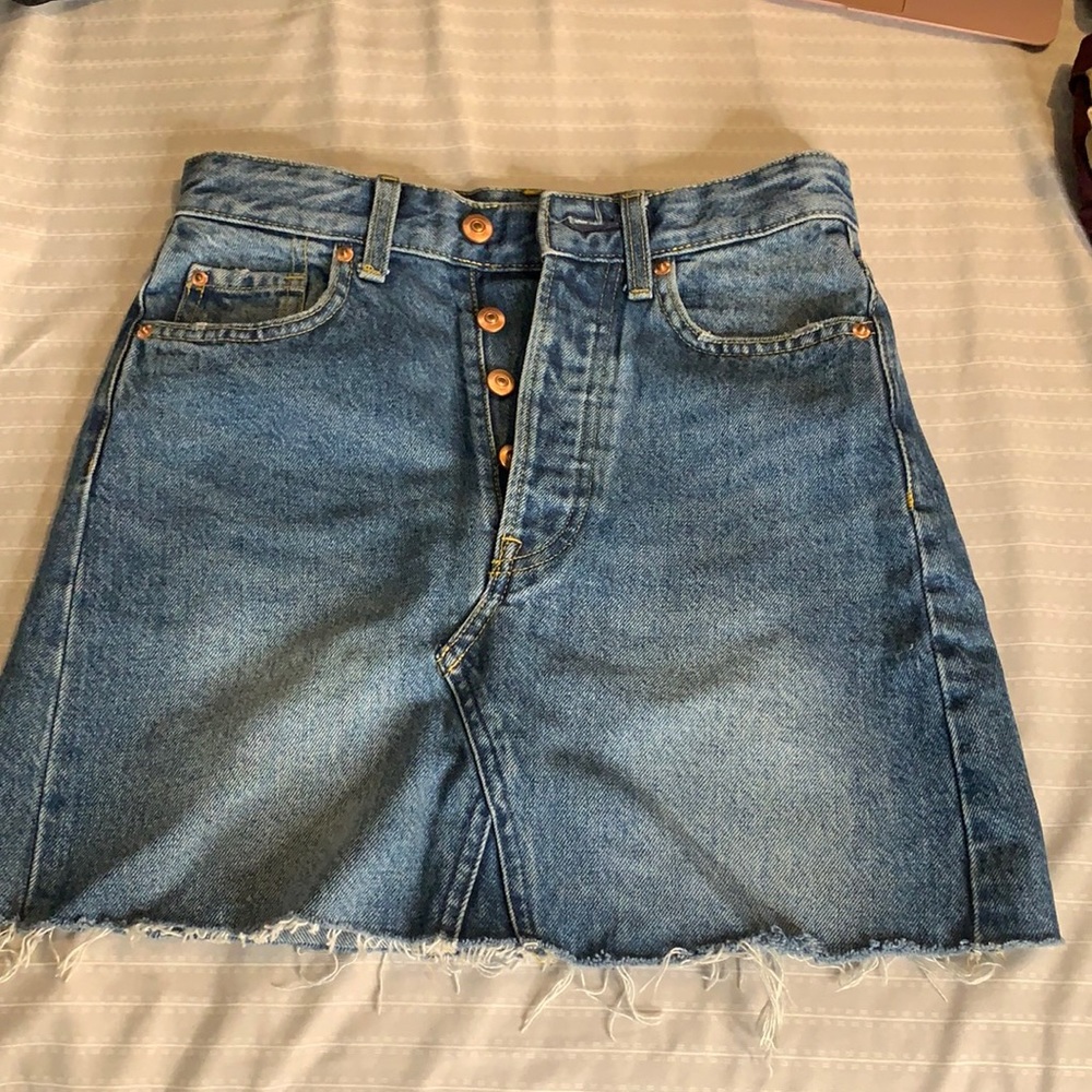 ❌SOLD❌ 
H&M Skirt